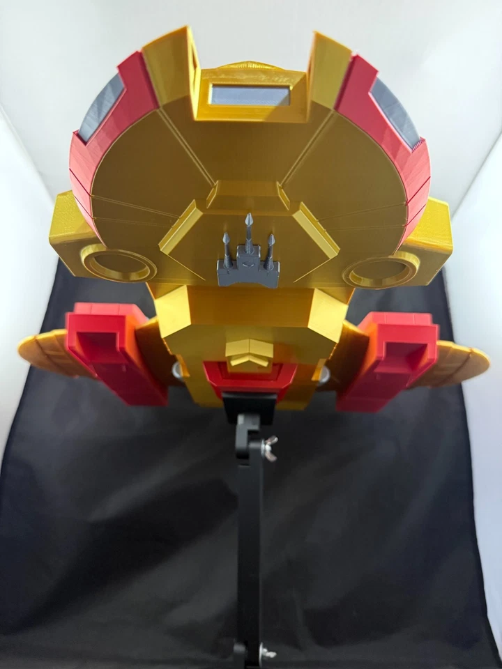 Ultra Magnus Escape Ship from 86 Animated Movie Titan Scaled ***Solo envío Foto 3 de 4