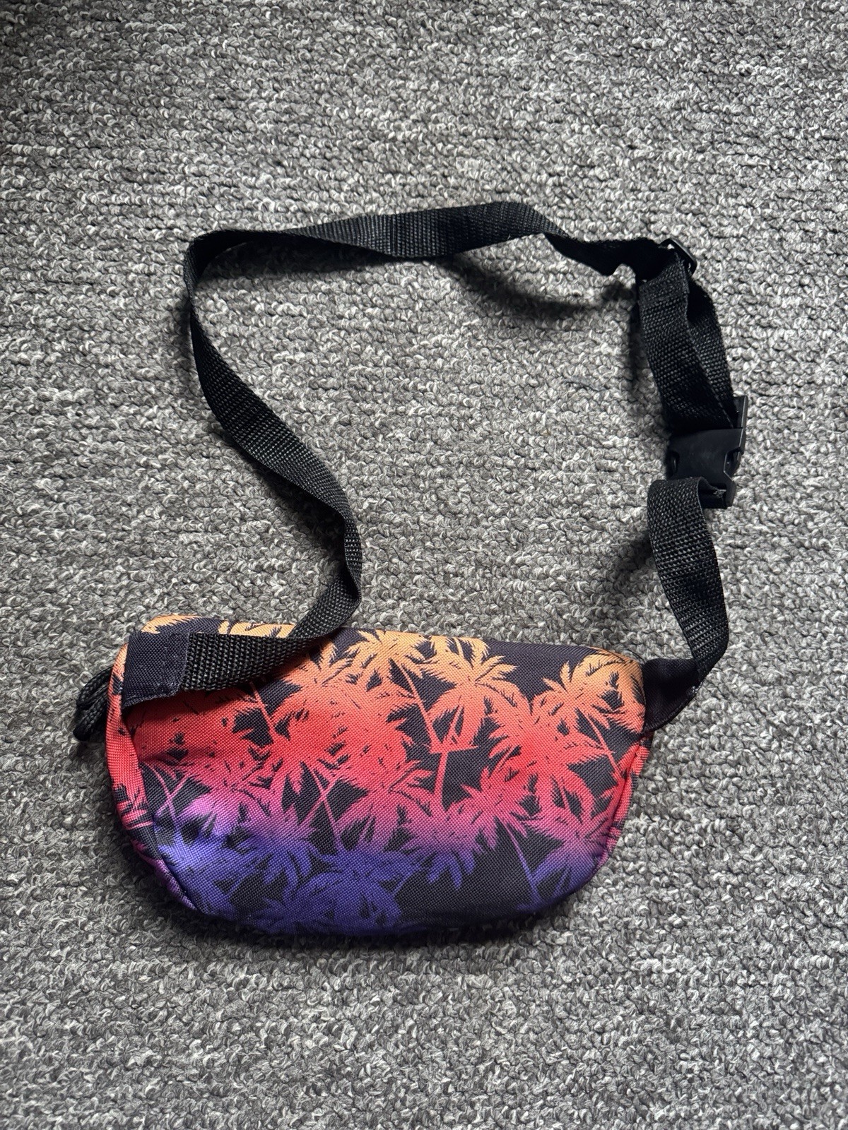 Primark Men’s Crossbody Bag In Great Condition image 3