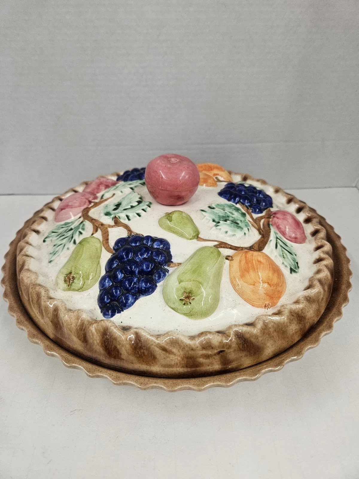 2 Piece Ceramic Pie Dish Fruit Pie Design 12”
Opens in a new window or tab