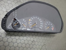 Mercedes W202 Automatik Tacho Kombiinstrument A2025406047 (2070) Mercedes W202 Automatik Tacho Kombiinstrument A2025406047 (2070)