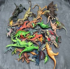 Plastic  PVC Dinosaur Figures Lot of 62