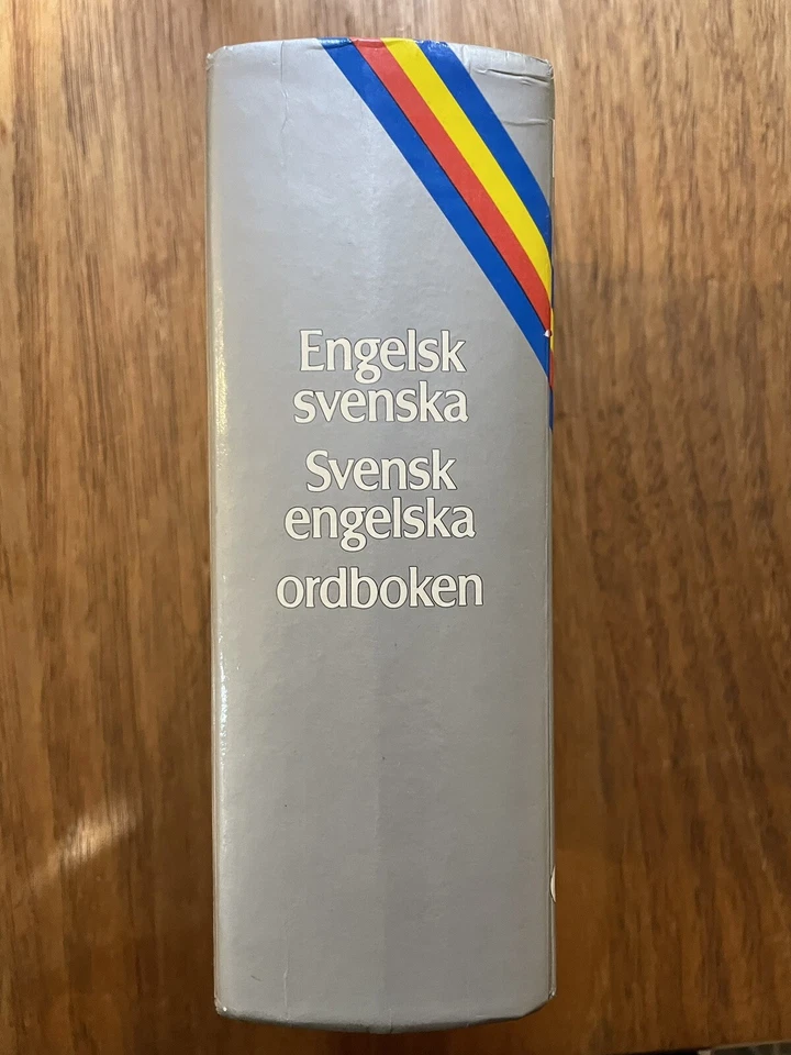 Engelsk-svenska ordboken Swedish English Dictionary Esselte Studium, 1983 - Image 2 of 4