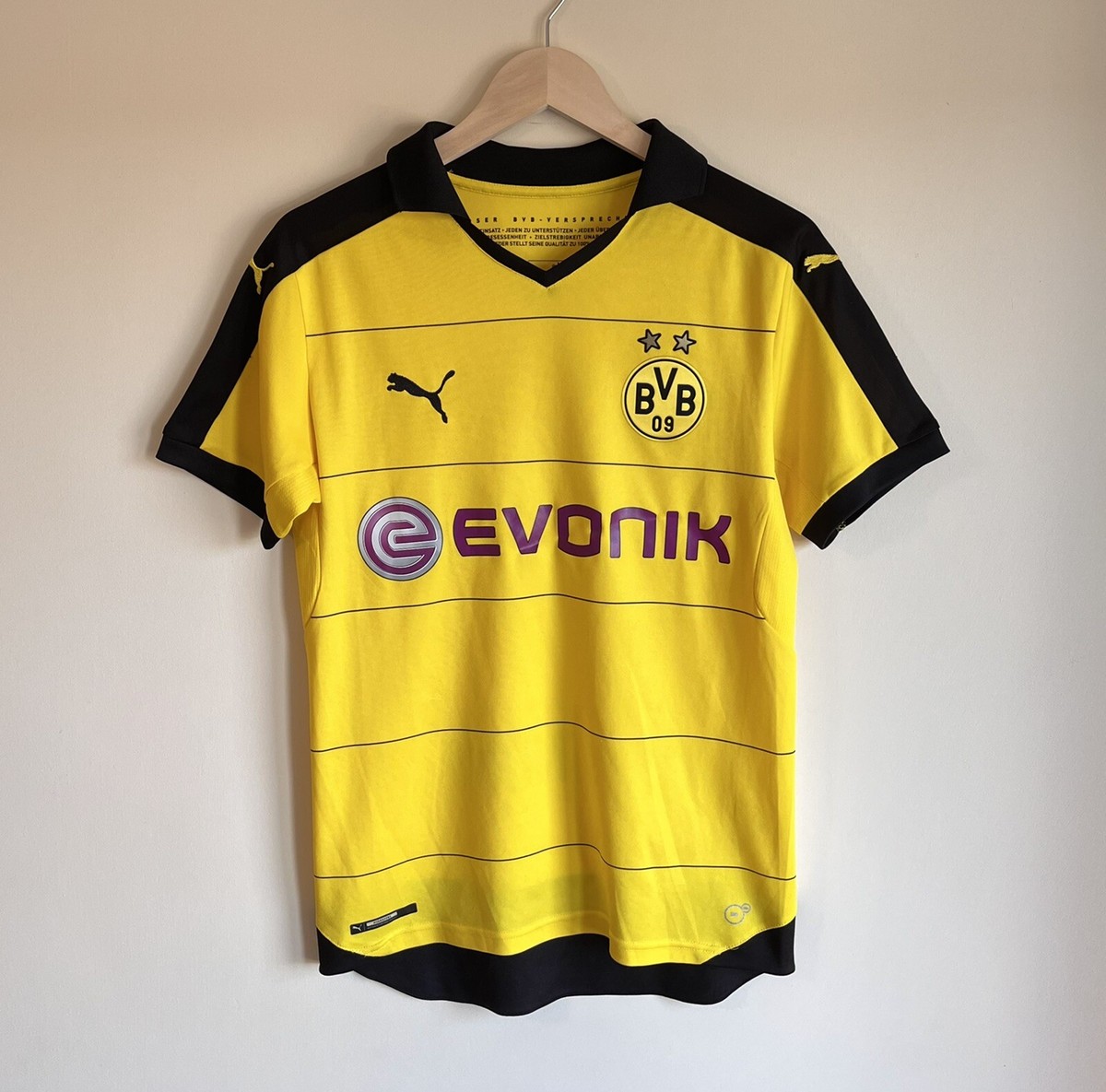 Borussia Dortmund 2015/2016 Home Football Shirt Soccer Jersey Puma