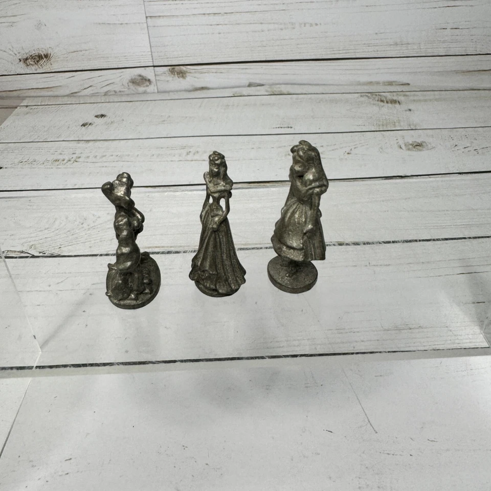 Monopoly Disney Lot of 3 Pewter Tokens Metal Replacement Pieces Lady & The Tramp - Image 4 of 4