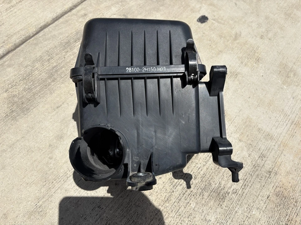 2007-2010 Hyundai Elantra Air Intake Filter Housing Box Upper & Lower #OEM Foto 2 de 4