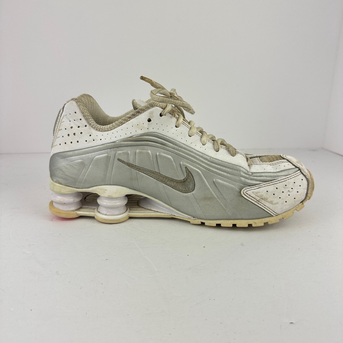 nike shox r4 white silver 28 ショックス イエロー s-l1200.jpg