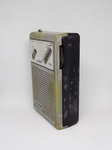 Vintage Siemens RT 711 Pocket Transistor Radio MW Waves AM ONLY Working Tested - Picture 3 of 20