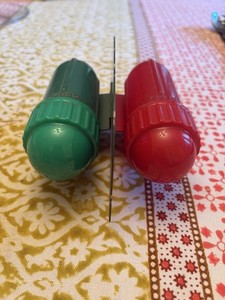VINTAGE DELTA RED/GREEN BOAT BICYCLE BATTERY LIGHTS