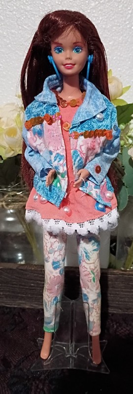 Vintage Mattel Paint N Dazzel Midge Doll