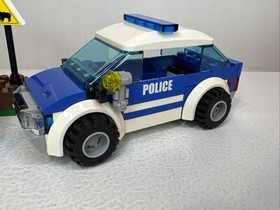 LEGO 4436 - Lego City Patrol Car - Near Complete