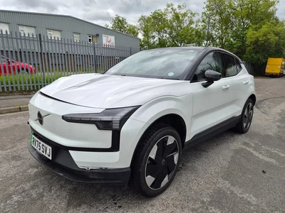 2025 75 VOLVO EX30 200kW SM Extended Range Plus 69kWh 5dr Auto Damaged Salvage - Image 1 of 4
