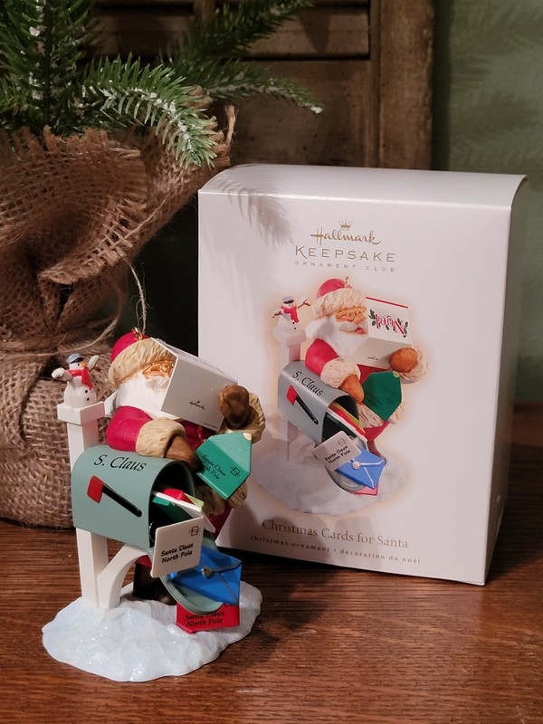 2009 Hallmark Ornament ~ CHRISTMAS CARDS FOR SANTA ~ ORNAMENT CLUB        