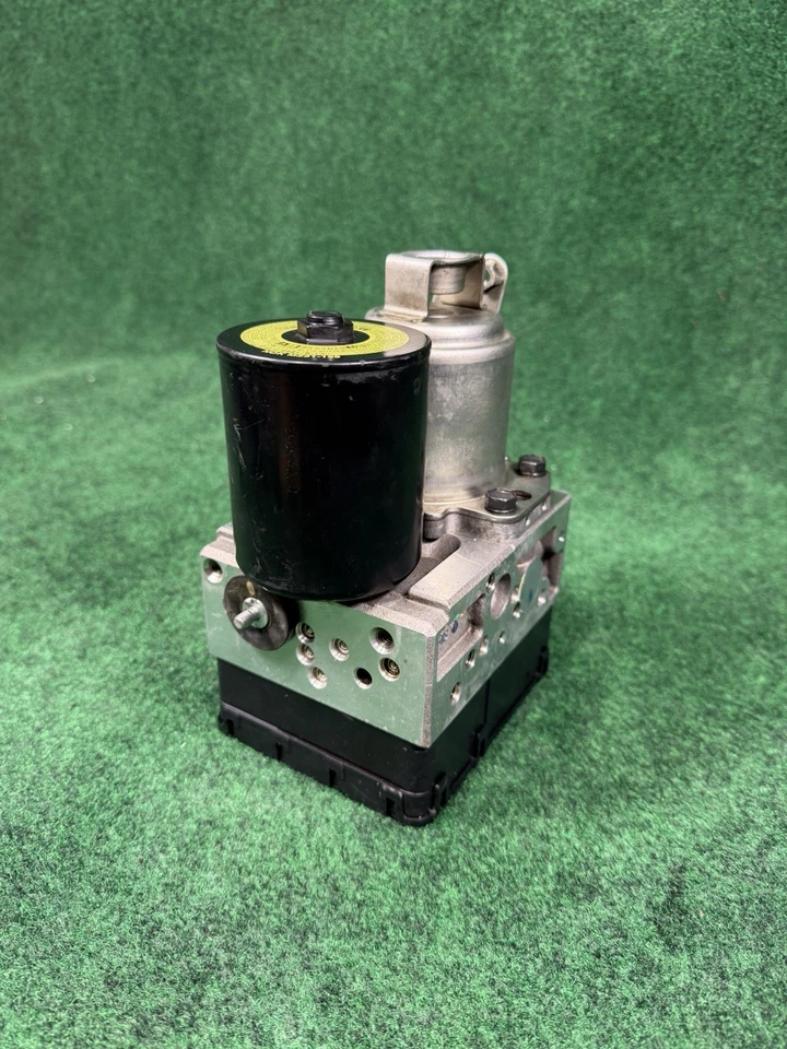 Toyota Prius 2004-2009 ABS módulo actuador bomba de freno antibloqueo OEM 44510-47050 Foto 2 de 4