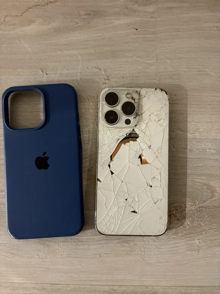 Apple iPhone 13 Pro - 128GB - Argento (Sbloccato) - Immagine 3 di 3