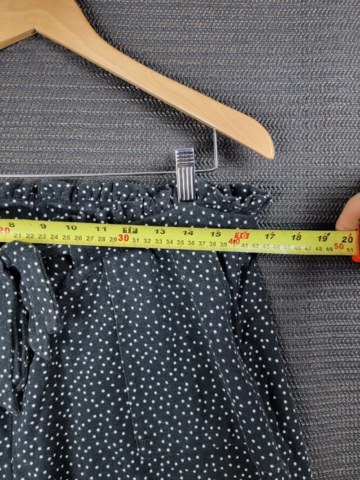 Torrid Shorts Talla 0 Mujer Verano Informal Activo Lunares Mezcla Rayón Foto 3 de 4