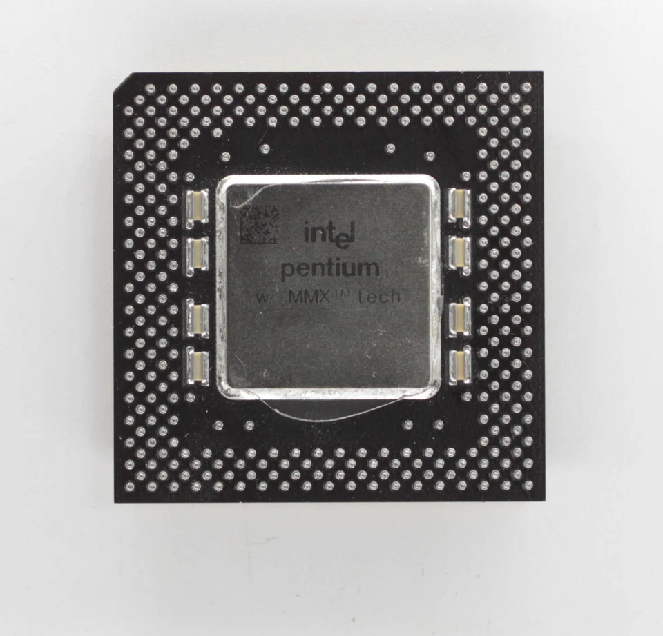 Socket 7 Processor CPU - Intel Pentium MMX 200 - 200MHz - SL23W - TESTED - Image 2 of 2