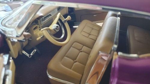 Danbury Mint 1953 Cadillac Eldorado Custom 1:16 Scale Inv. #3586 - Picture 9 of 9