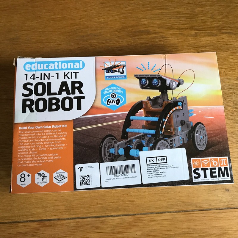 Educational Solar Powered STEM 14-in-1 Robot Kit Age 8+