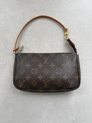 Auth LOUIS VUITTON Pochette Accessoires Hand Bag Monogram Canvas Pouch 