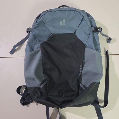 WORN ONCE Deuter Speed Lite 21 Backpack, 21L Daypack. Shale/Graphite