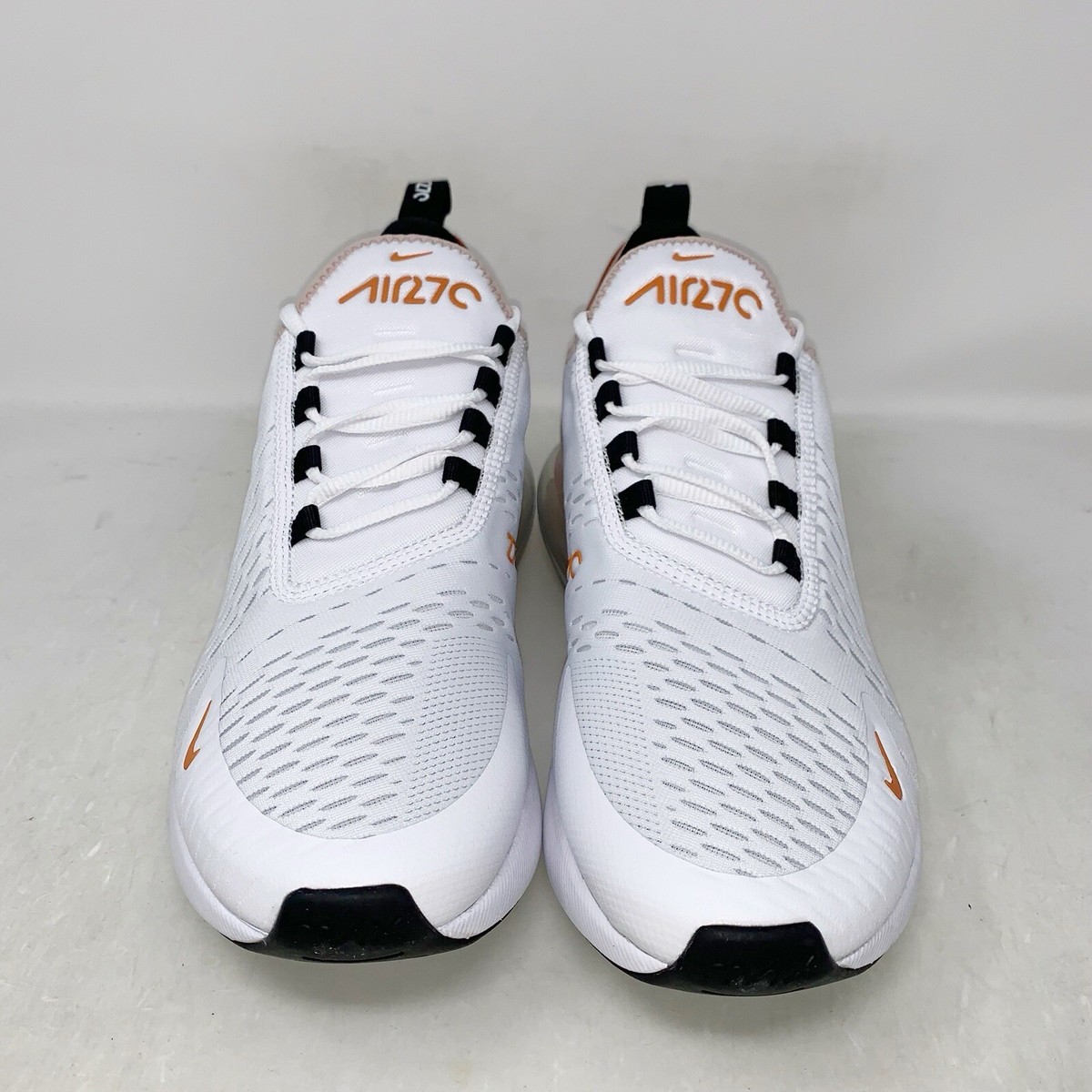 On Cloudsufermax JP27 ホワイト/オレンジ On Cloudsurfer Max | Beige/khaki | SVD