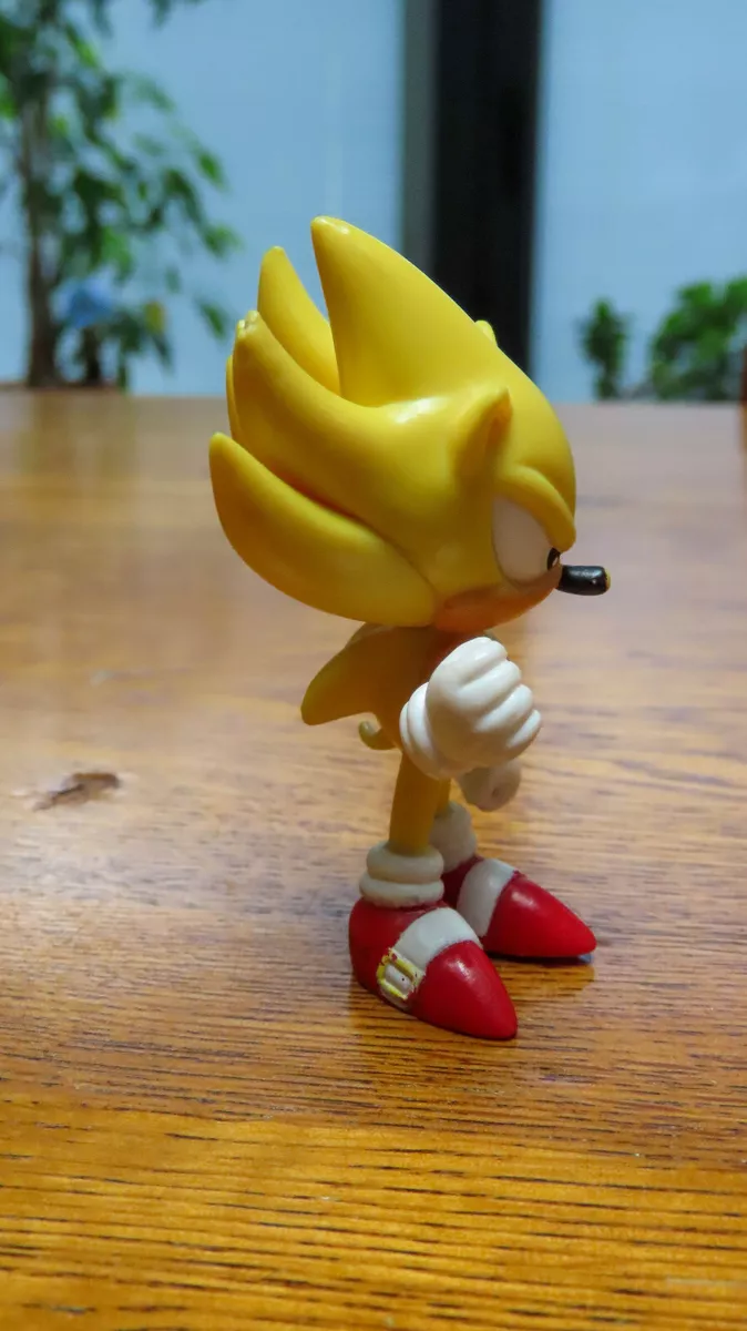 Sonic The Hedgehog  Super Sonic  Red Shoes Figure SEGA Jazwares First 4  (four)