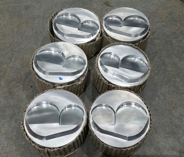 SBC 18 Degree Cosworth Pistons 4.180 Bore eBay