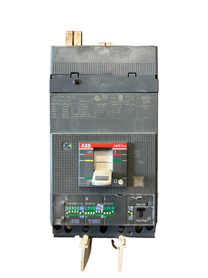 ABB SACE Tmax XT4H 250 Circuit Breaker 100A 3-Pole 600V XT4HU3100FYJ000XXX