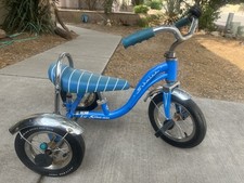 SCHWINN LIL' STING-RAY DELUXE TRICYCLE W/BANANA SEAT in BLUE