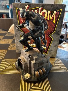 Venom 13 pulgadas Bowen diseños usado estado