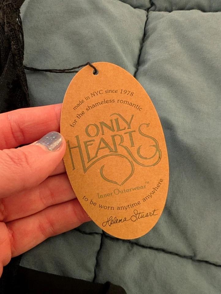 Nuevo con etiquetas Only Hearts CouCou Lola Tanga con Volantes Talla M Negro Encaje Lencería Bragas 51437 Foto 2 de 4