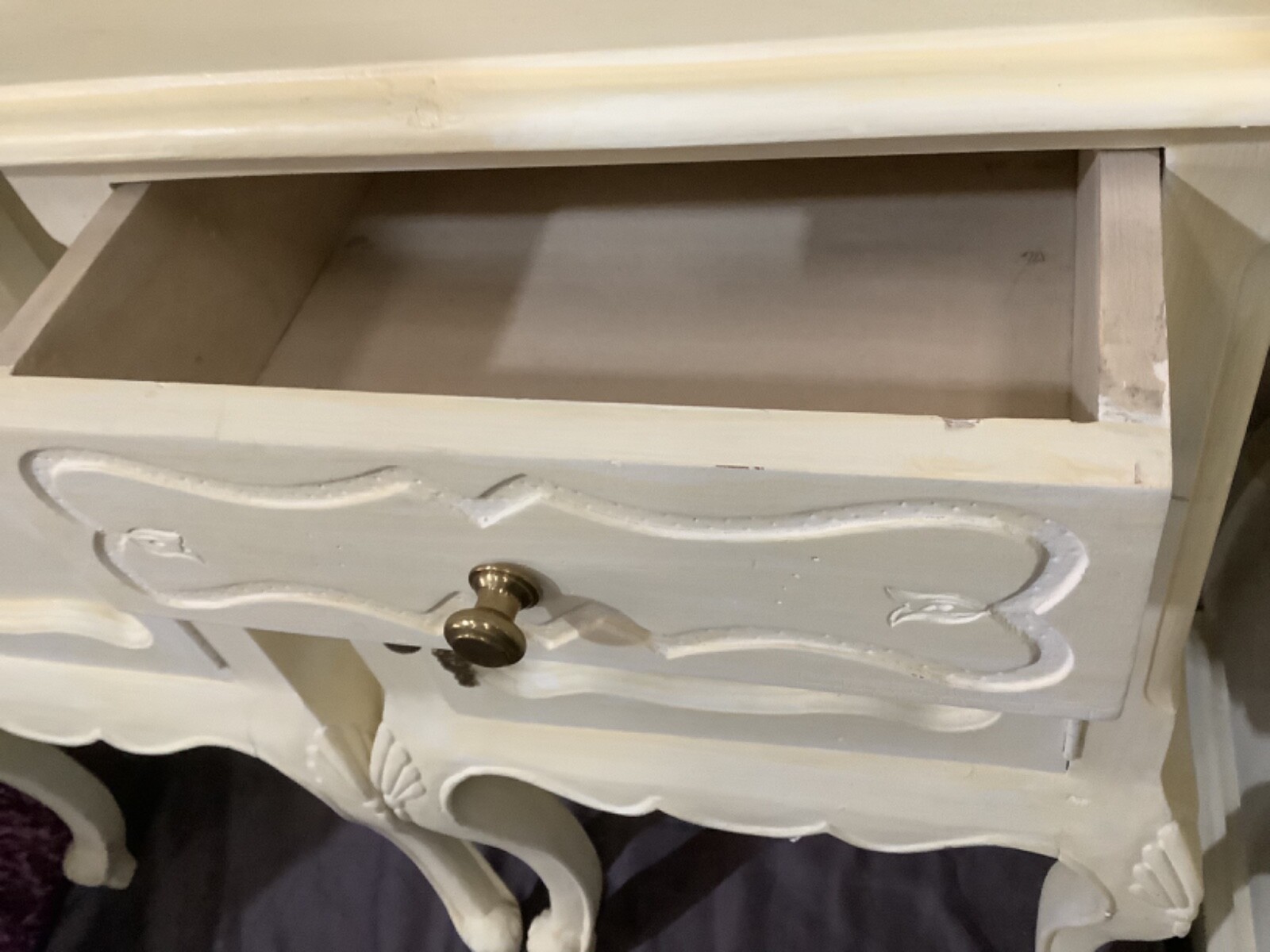 Bedside pair x2 ornate carved wood cream Victorian style cream z2105 eBay