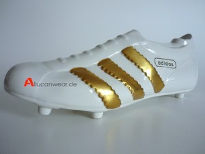 old school adidas soccer cleats