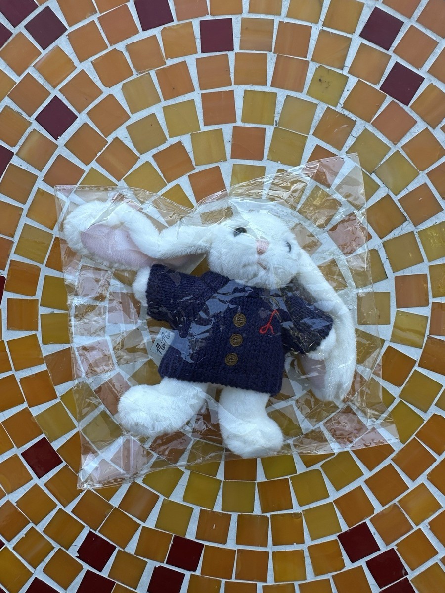 Mei Mei Laufey Mascot Bunny 🐰 KEYCHAIN Tour Plush A Matter of