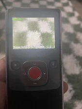 Flip Ultra Video Camera 4 GB Records 120 min Model U1120B Pocket Size USB