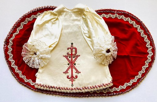 Vintage Infant of Prague Vestments Clothes Gown Cape 16inch Beige White Red Gold