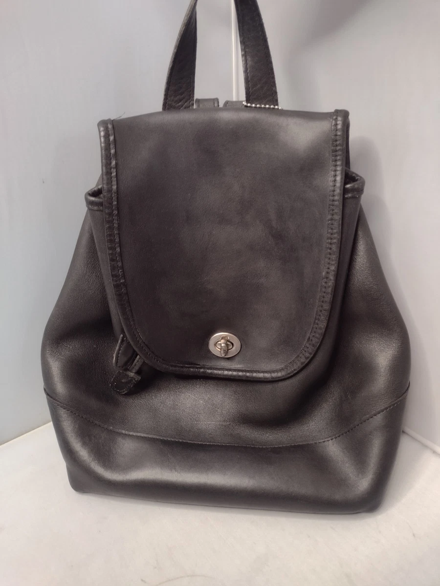 coach designer backpacks women& 39 Court Backpack In Signature Canvas With Bee Print  Club de Mode Refined pebble leather Inside zip cell phone and multifunction pockets Laptop compartment with zip closure Zip closure recycled polyester lining Top handle with 2 drop Outside zip pockets Adjustable shoulder straps Fits a 12 (zip compartment) or 13 (main compartment) laptop 10 3/4 (L) x 14 (H) x 5 1/4 (W) Style No. Coach - Brandclub - Coach