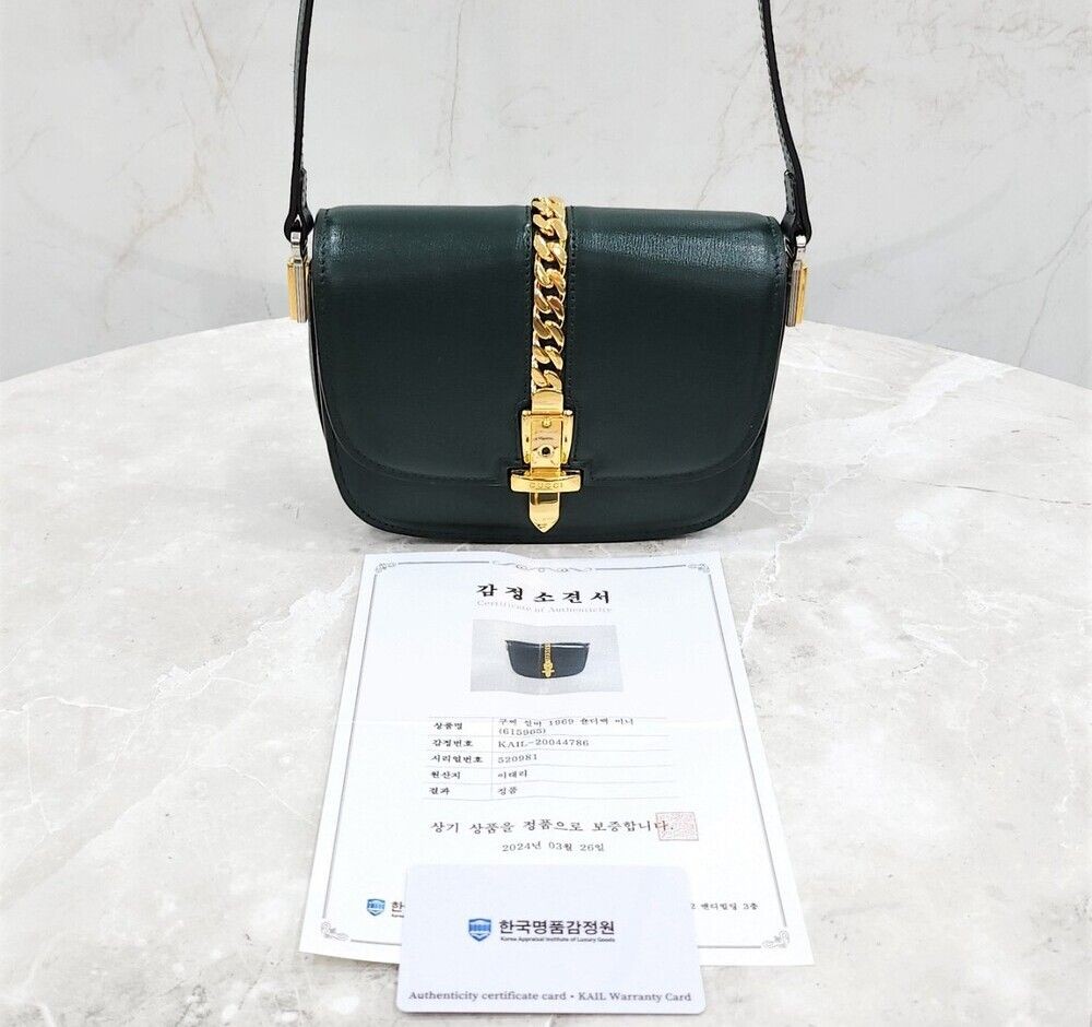 Gucci Mini Silver Shoulder Bag 615965 | eBay Gucci Mini Silver Shoulder Bag 615965 | eBay