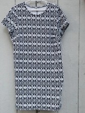 Womens Old Navy Black & White Geometric Print ( Hurts Your Eyes) Dress, XXL TTG