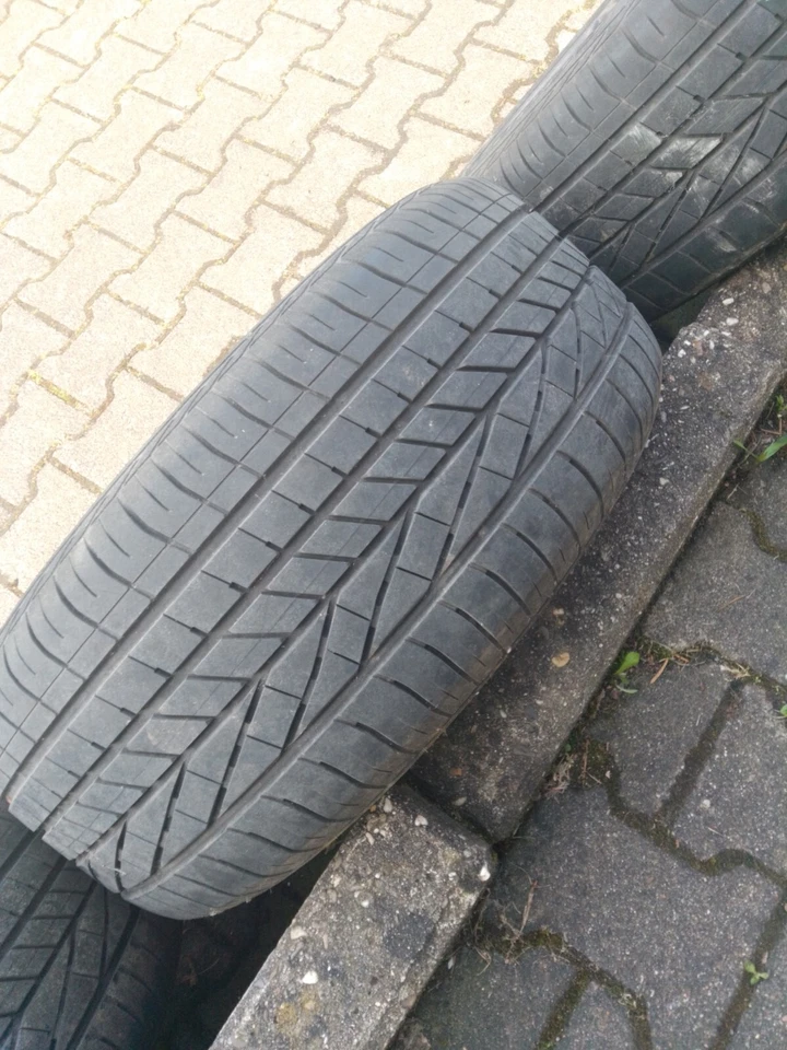 Sommerreifen auf Alufelgen für Audi Q5  - Bild 2 von 4