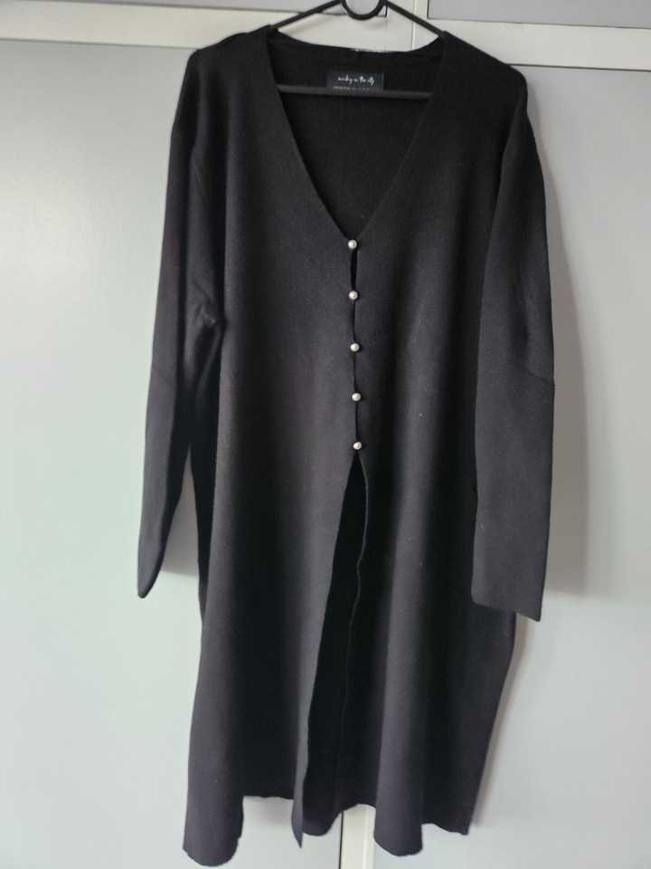 Sunday In The City Black Knitted Dress Size 14/16Silver buttons