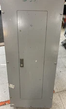 Eaton PRL1A 100 Amp 3 Phase 4 Wire 208/120 volt 42 Circuit MLO Panelboard(PRKLT4