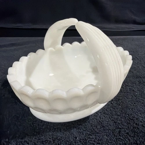 Fenton Oval Basket