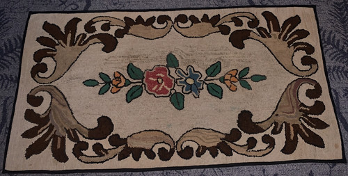 Great Old  Hand Hooked Rug   Floral & Swirl  Design  27 1/2" by 52"