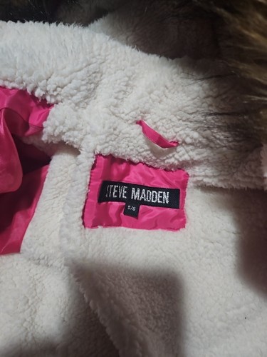 Steve Madden Pink Faux Fur Girls Jacket Size 5/6 - Picture 9 of 10