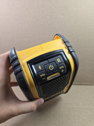 Dewalt Bluetooth Lautsprecher Modell DCR006 Speaker nur gebrauchter Zustand getestet - Bild 4 von 7