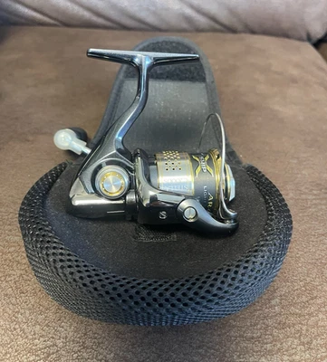 Shimano Stella 10 C2000S New - Bild 1 von 4