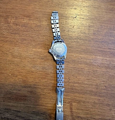 RARE Ladies 28mm Heuer (Pre-Tag) 980.108 Professional 1000 