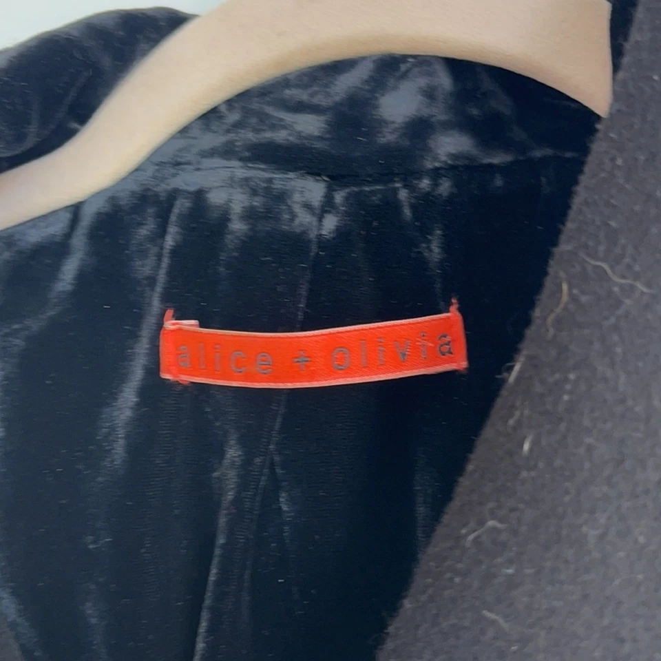 Abrigo de vestir Alice + Olivia doble botonadura cinturón línea larga mezcla seda forro Foto 4 de 4