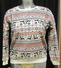 Juniors No Boundaries Christmas Fuzzy Pullover Reindeer size XL / XG (15-17)